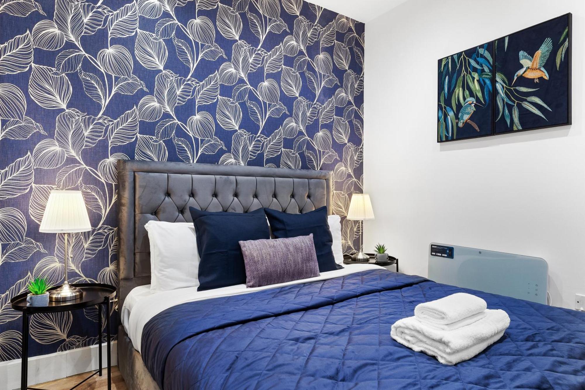 Modern One Bedroom Flat - Sleeps 5 -Near Heathrow - London Ub3 Zewnętrze zdjęcie