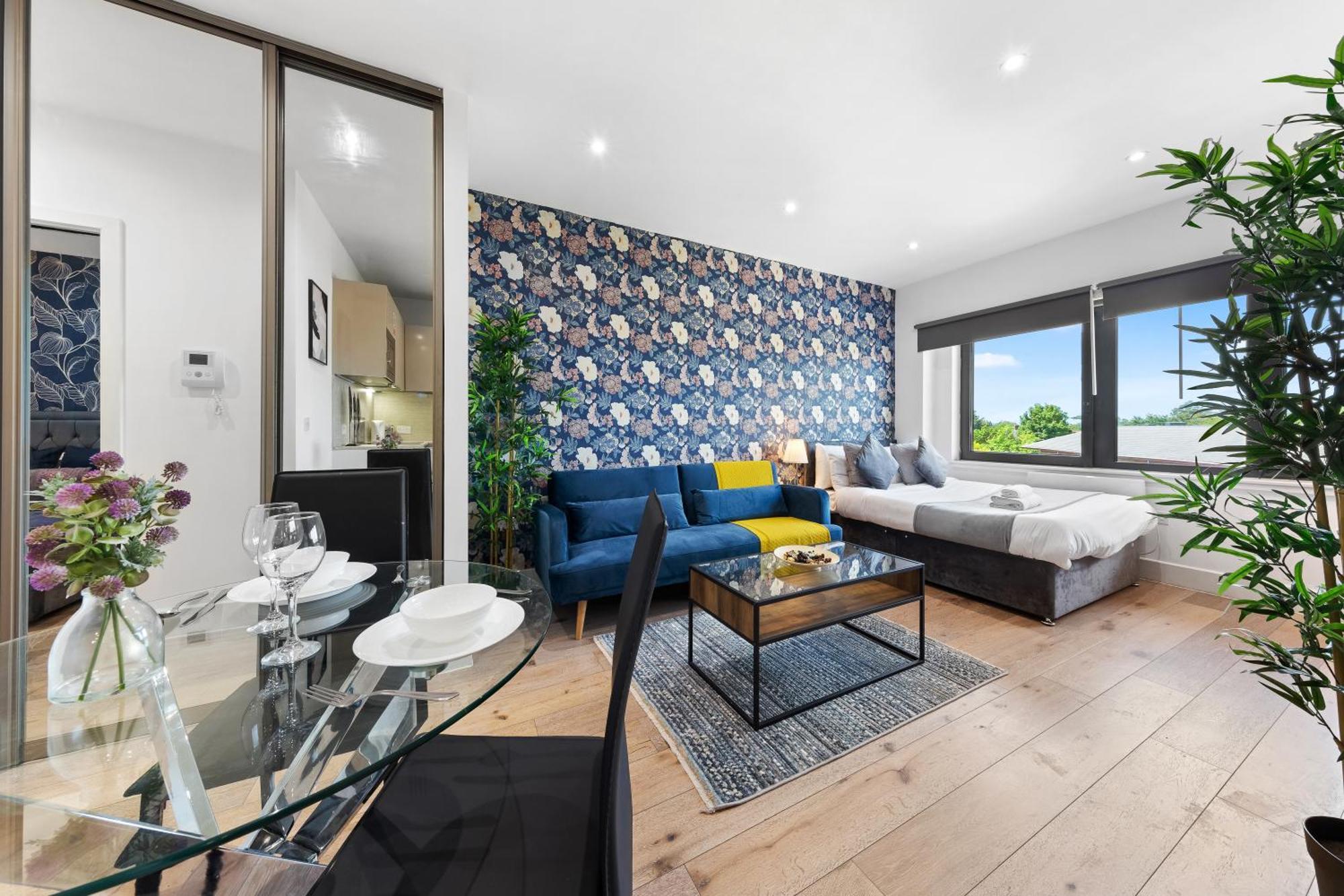 Modern One Bedroom Flat - Sleeps 5 -Near Heathrow - London Ub3 Zewnętrze zdjęcie